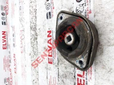 8D0399151N - TRAVERS TAKOZU