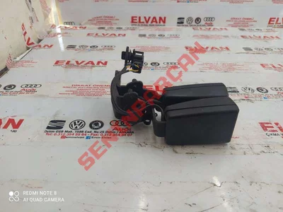 8V0857739Q - ÇİFTLİ KEMER KİLİDİ - İkinci El Orjinal