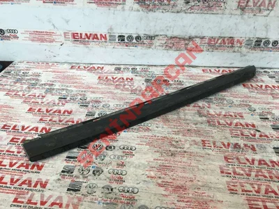 3G0854949C - ARKA KAPI ÇATISI - İkinci El Orjinal