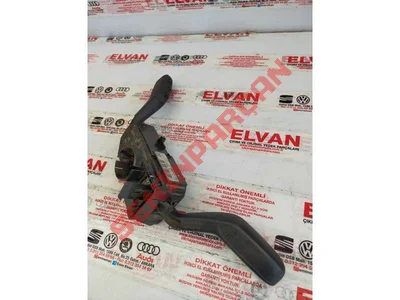 7H0953503C - DİREKSİYON KOLU KOMB. ŞALTERİ - İkinci El Orjinal