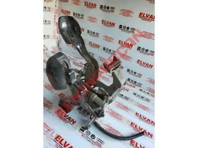 8D1721117E - PEDAL TAKIMININ YATAK BRAKETİ - İkinci El Orjinal