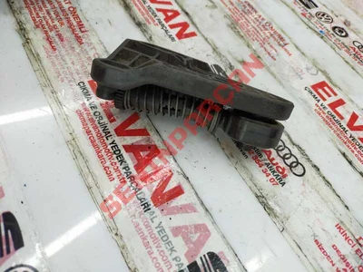 1K0711203G - VITES KOLU LEVYESI