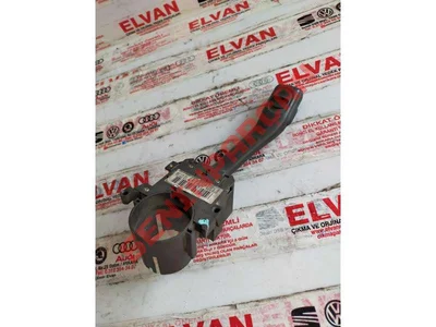 8L0953513S - SINYAL, UZUN VE KISA FAR,