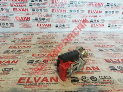 1K0857739D - ÇİFTLİ KEMER KİLİDİ - İkinci El Orjinal