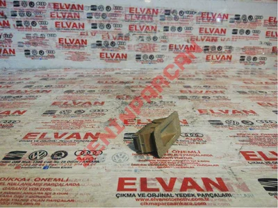 7L6959851D - ELEKTİRİKLİ CAM DÜĞMESİ - İkinci El Orjinal