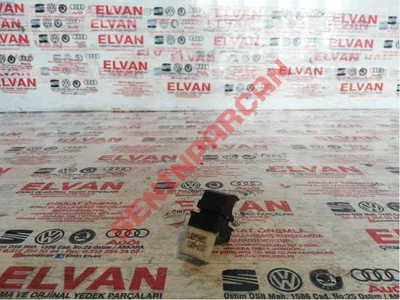 5J0959855 - ELEKTRİKLİ CAM OTOMATİĞİ