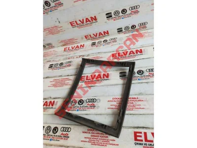 7L6863337C - ÇERÇEVE