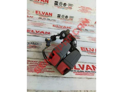 3V0857739A - ÇIFTLI KEMER KILIDI