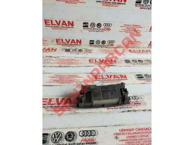 8E0857961M - KÜLLÜK