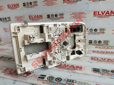 8V0947135A - İÇ LAMBA