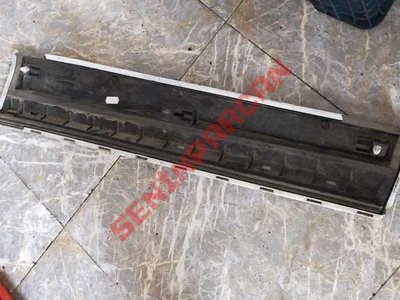 8R0853969 - KAPI KORUYUCUSU - İkinci El Orjinal
