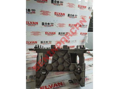 1K0858089B - RADYO ÇERCEVE BRAKETİ - İkinci El Orjinal