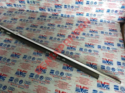 8T8853283F - SÜS ÇITASINA SAHIP CAM AĞIZ