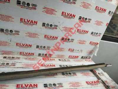 4L0853284E - SÜS ÇITASINA SAHIP CAM AĞIZ