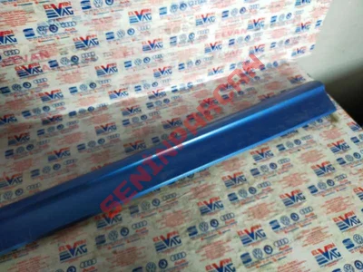 8R0853960B - KAPI KORUYUCUSU