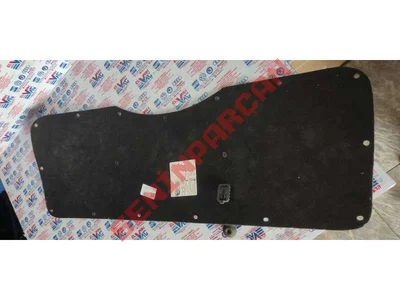 5J6867975A - BAGAJ KAPAĞI KAPLAMASI