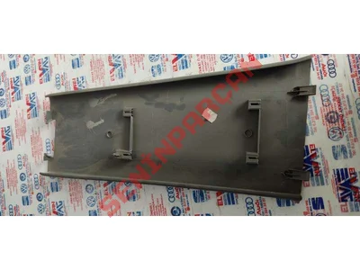 6Y0867298 - ORTA DİREK ÜST PLASTİĞİ - İkinci El Orjinal
