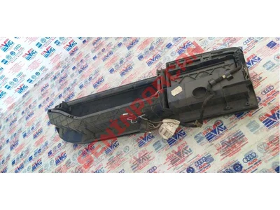 4B2867106 - KAPI PANEL BÖLMESİ - İkinci El Orjinal