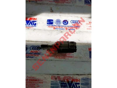 4B1837063 - ANAHTAR VE MUHAFAZALI - İkinci El Orjinal