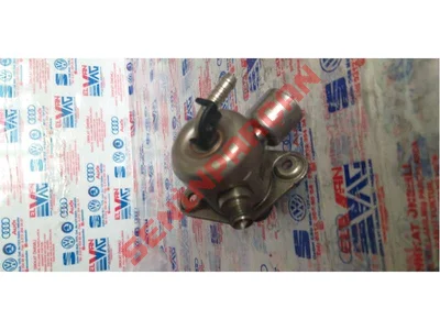 04E127025D - YAKIT POMPASI