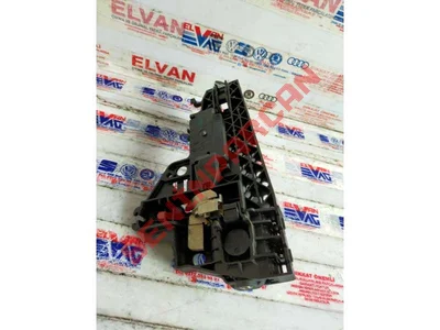 8T0837866A - KAPI KOLU - İkinci El Orjinal