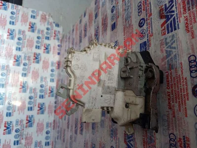 8K0839015C - KAPI KILIDI