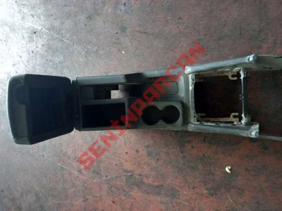 2H0863241M - ORTA KONSOL