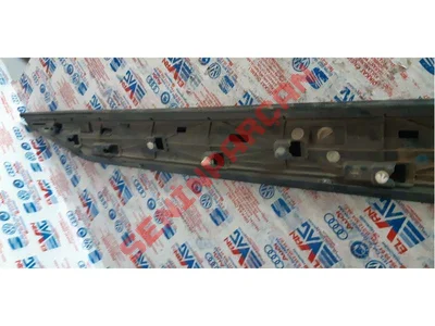 3V0854939 - KAPI KORUMA ÇITASI - İkinci El Orjinal