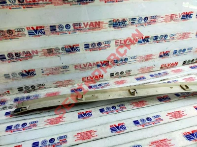 1J6867617A - UÇ ÇITA