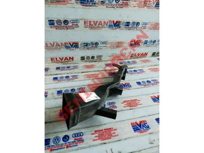 8P1819151A - AYAK BÖLMESI HAVA ÇIKIŞ KANALI