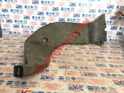 5Q0819806E - AYAK BÖLMESI HAVA ÇIKIŞ KANALI