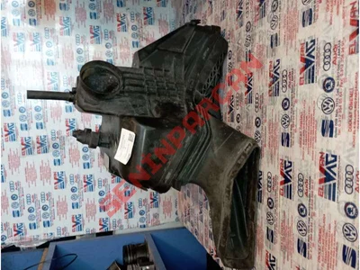 8R0133835E - HAVA FİLTRE KUTUSU - İkinci El Orjinal