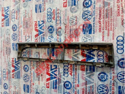 8P0863321F - ORTA KONSOL SIPERI