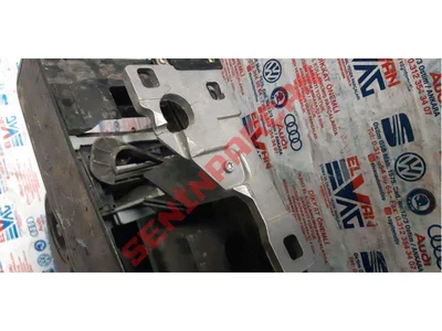 3B0863319AJ - ORTA KONSOL - İkinci El Orjinal