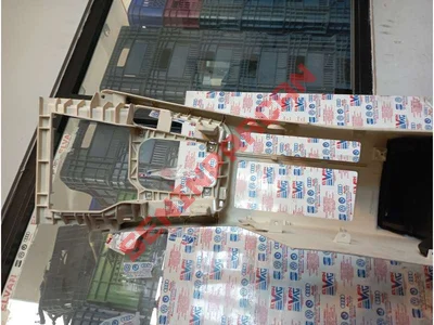 3C0864089A - ORTA KONSOL TASIYICI