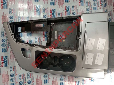 4M1863273A - ORTA KONSOL KAPAĞI