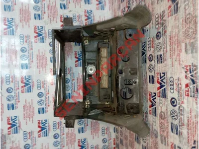 8N0863243C - KAPAK ORTA KONSOL - İkinci El Orjinal