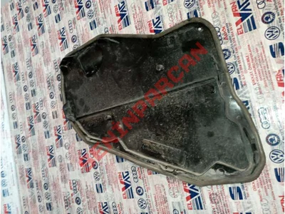 8P3837916D - KAPI CAMI