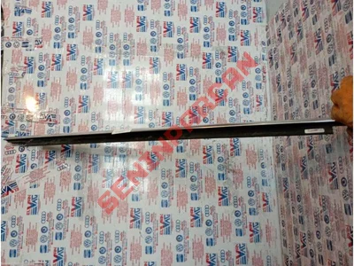4G8853763B - SÜS ÇITASINA SAHIP CAM AĞIZ - İkinci El Orjinal