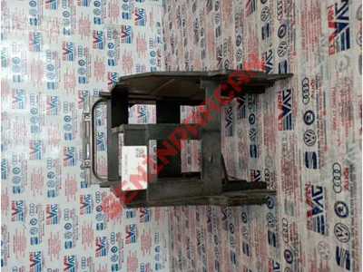1T0857669H - ORTA KONSOL TASIYICI - İkinci El Orjinal