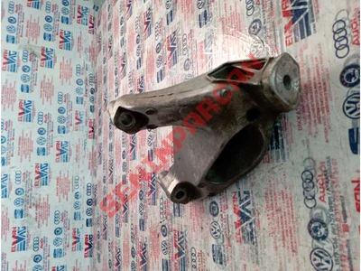 8K0199307CC - BRAKET