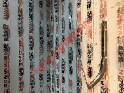 8T8853345B - YAN CAM IÇIN SÜS ÇITASI