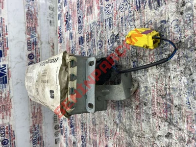 6Q0880204B - YOLCU HAVA YASTIGI