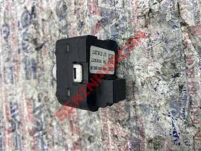 4M0959565M - DIŞ AYNA AYARI