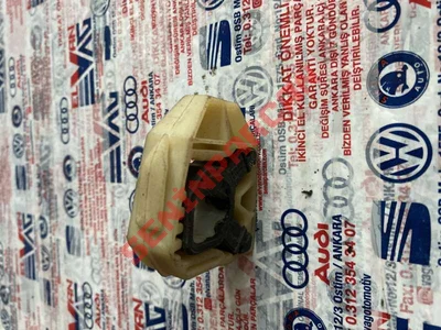 1K0121367G - RADYATOR BRAKETI