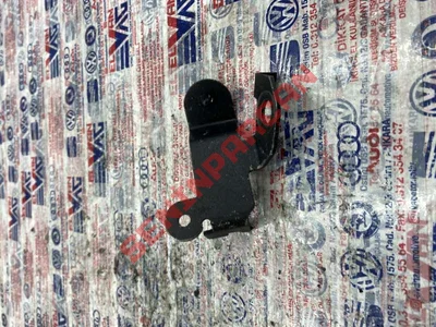 8E0971845AM - TUTUCU