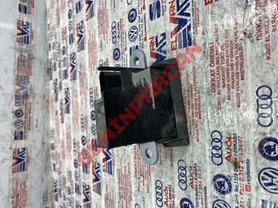 6RD827505A - BAGAJ KAPAĞI KILIDI - İkinci El Orjinal