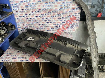 3AF867605A - BAGAJ KAPAĞI KAPLAMASI