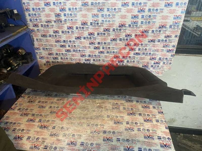 3C8867605H - BAGAJ KAPAĞI KAPLAMASI