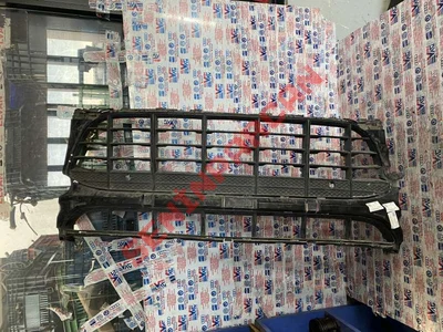 95B807683H - TAMPON BRAKETİ